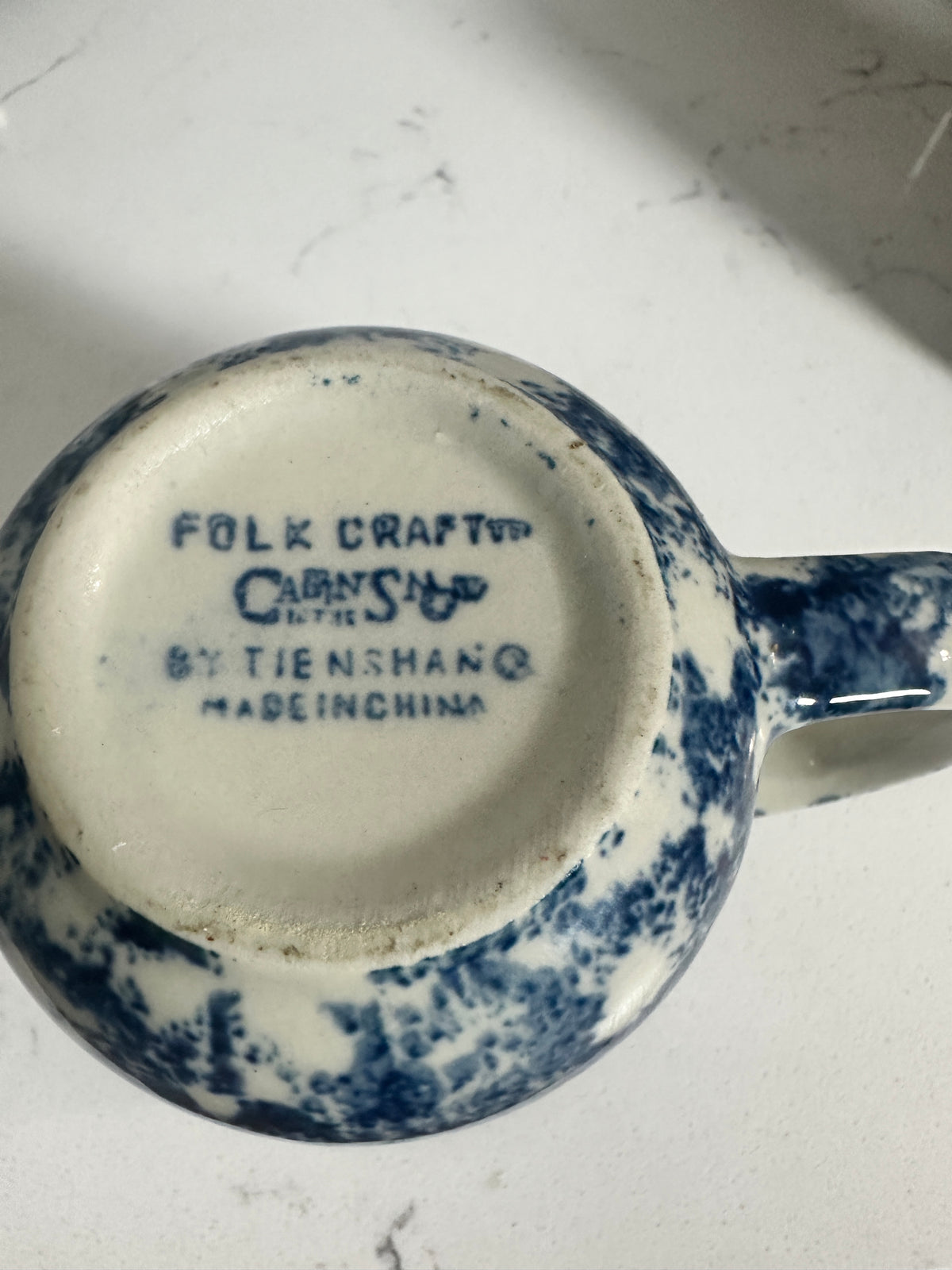 Vintage Tienshan Folk Craft Cabin Snow Dinner Plates & Mugs – Set of 4 – 8 Pieces – Christmas Spongeware