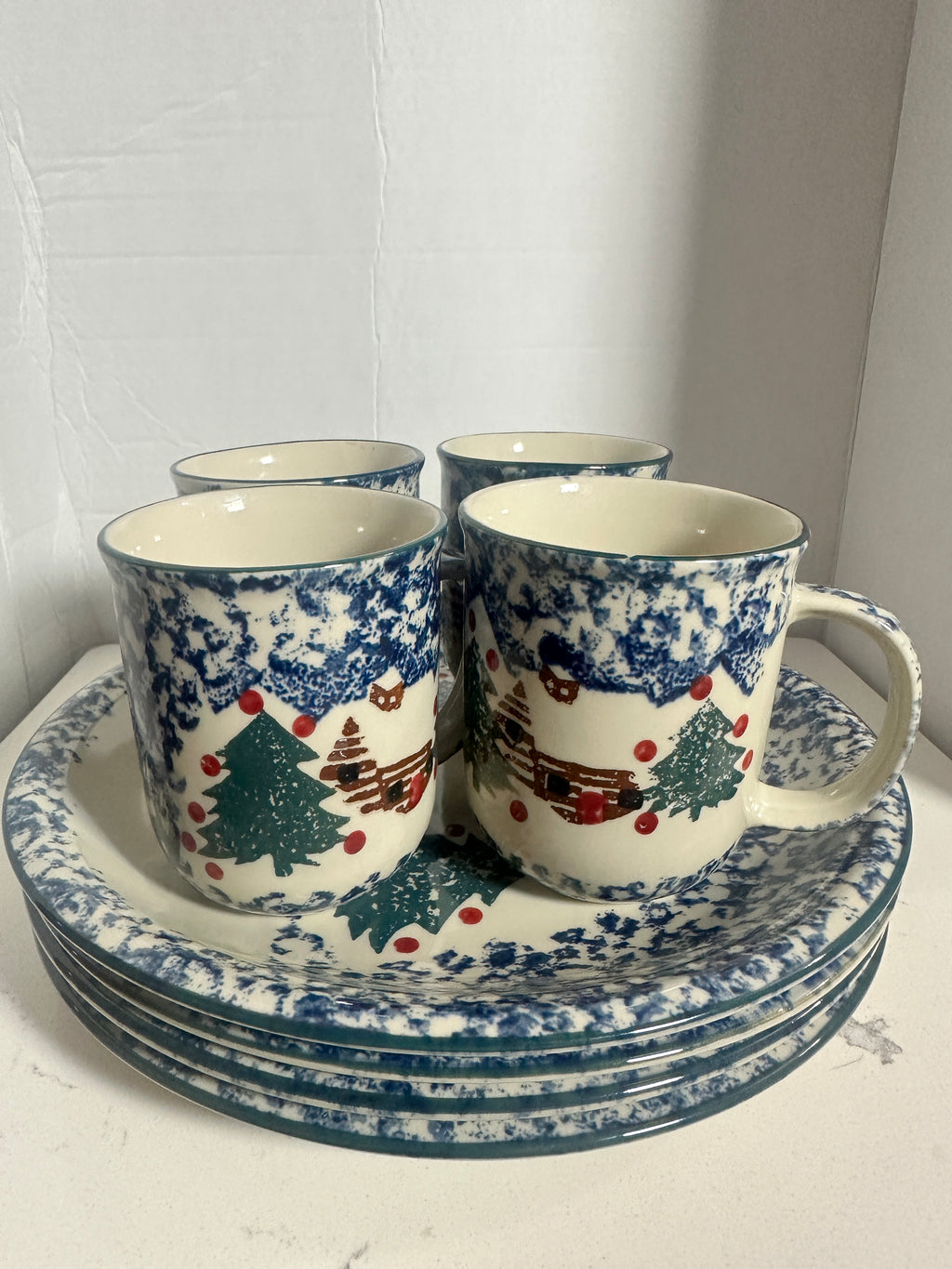 Vintage Tienshan Folk Craft Cabin Snow Dinner Plates & Mugs – Set of 4 – 8 Pieces – Christmas Spongeware