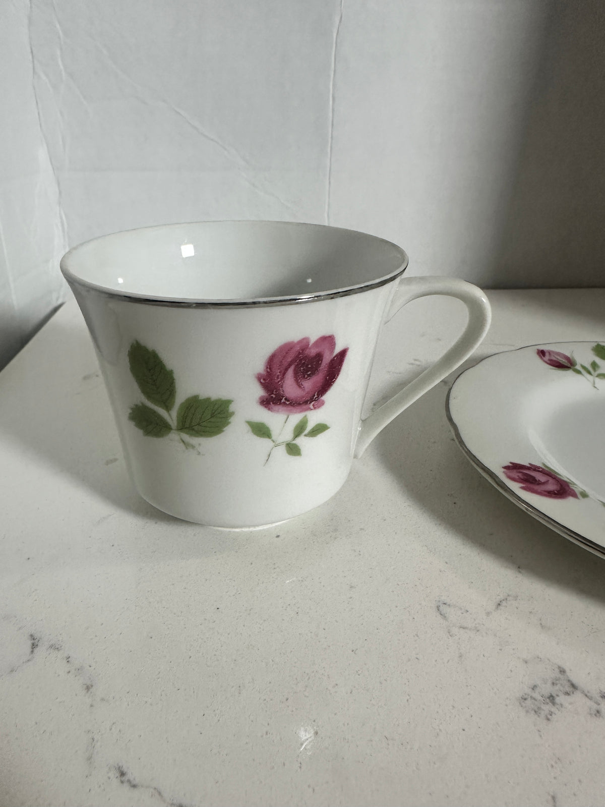 Vintage Fine China Japan Pink Rose Cups & Saucers – Set of 4 – Silver Trim – 8 Pieces