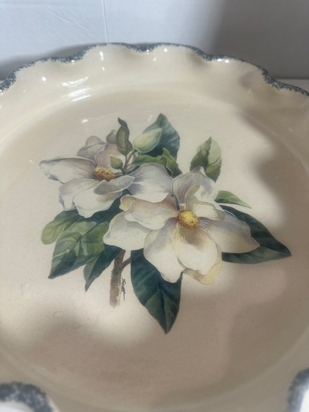 Vintage 2000 Home & Garden Party Magnolia Stoneware Serving Bowl – 12.5” Scalloped – Made in USA