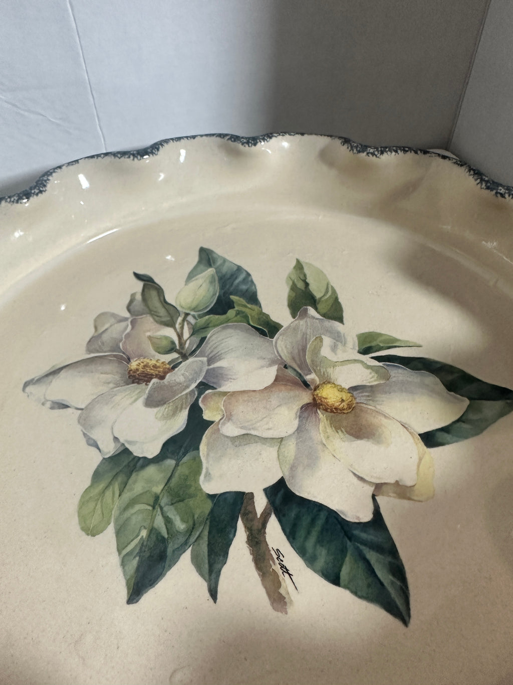 Vintage 2000 Home & Garden Party Magnolia Stoneware Serving Bowl – 12.5” Scalloped – Made in USA