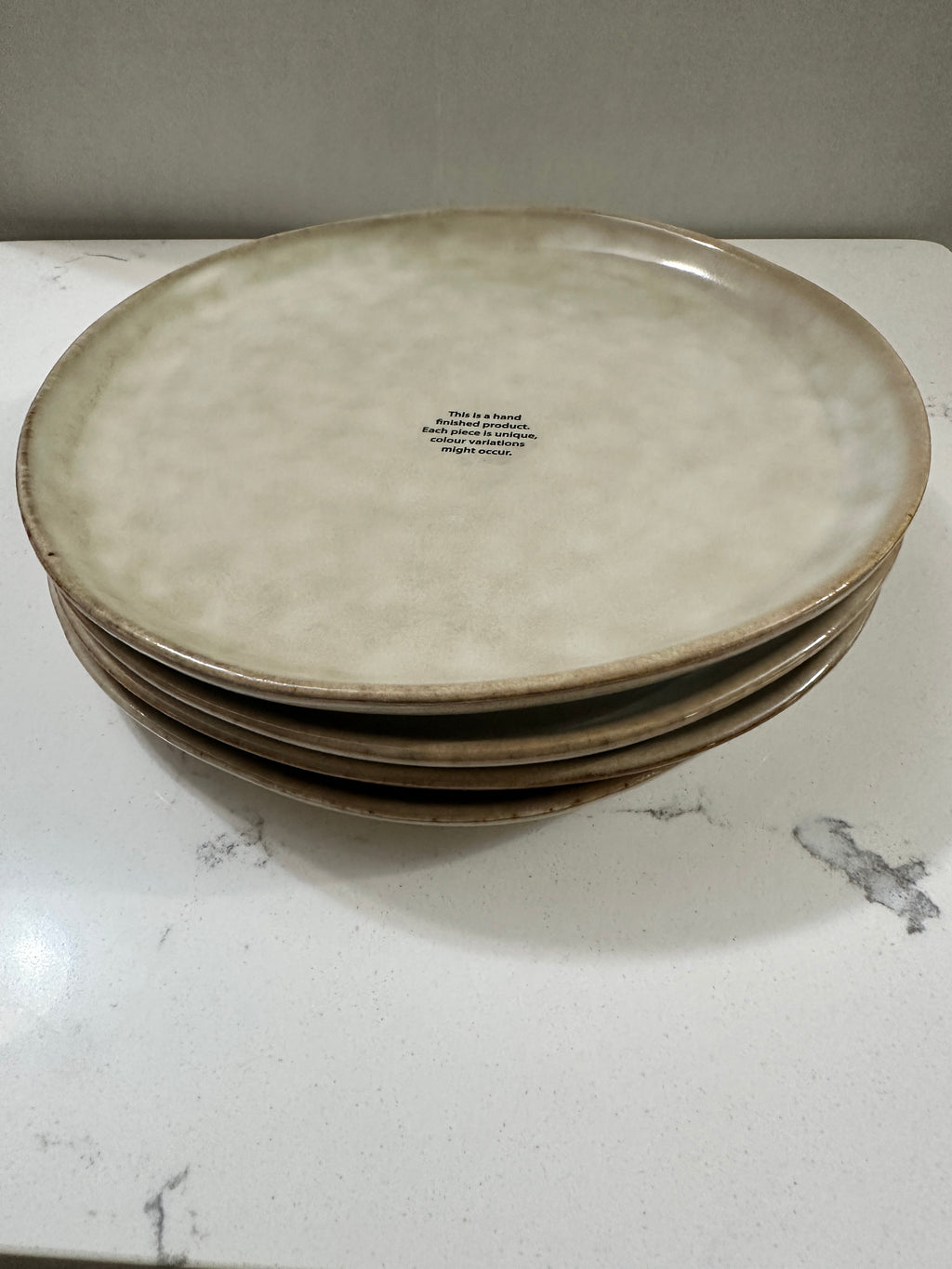 AmorArc Handcrafted Stoneware Dinnerware Set | 7 Piece Beige Reactive Glaze Plates & Bowls | Modern Rustic Farmhouse Dishes