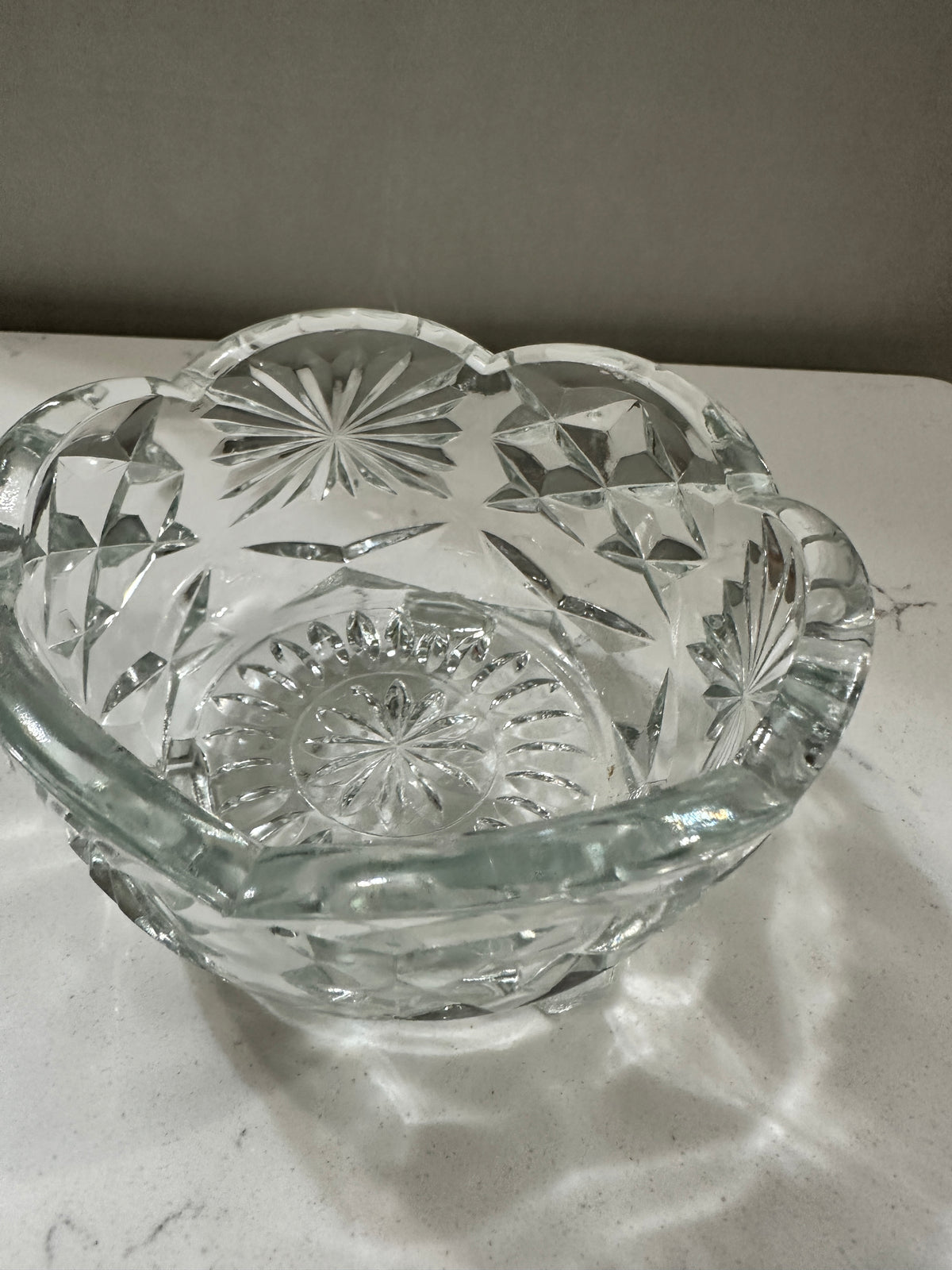 Vintage Footed Crystal Glass Bowl | 3 Footed Starburst Pinwheel Bowl | Scalloped Clear Glass Candy Dish | 1960s 1970s Table Decor