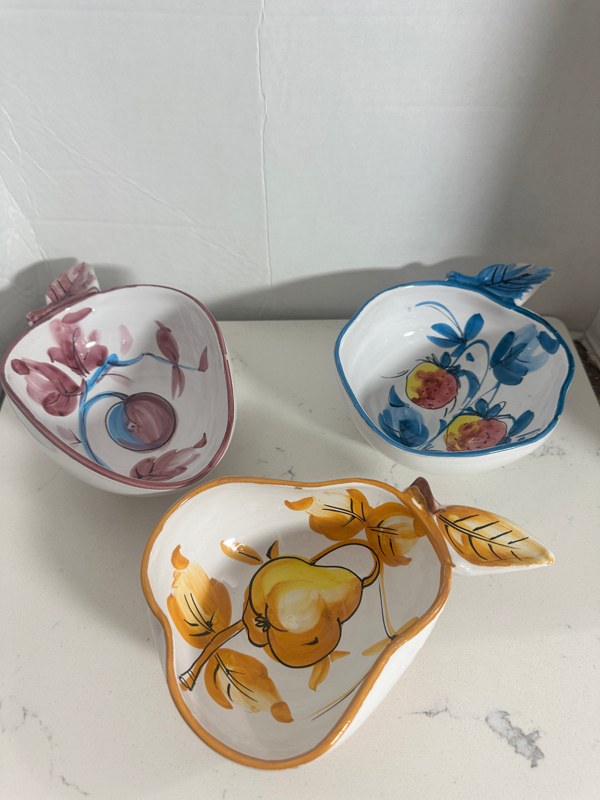 Vintage Hand-Painted Ceramic Fruit Bowls – Set of 3 | 8"