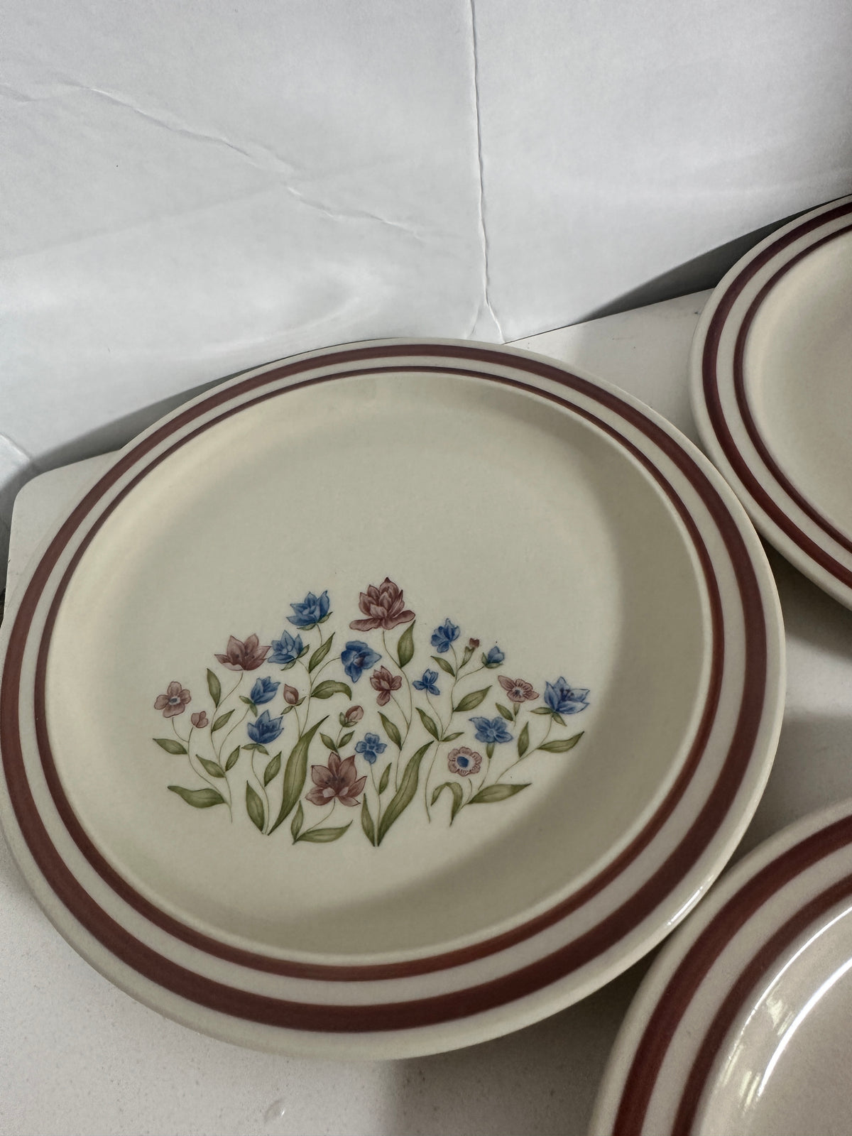 Vintage 1985 Newcor Good Earth Stoneware Plates – Set of 3 | 9"