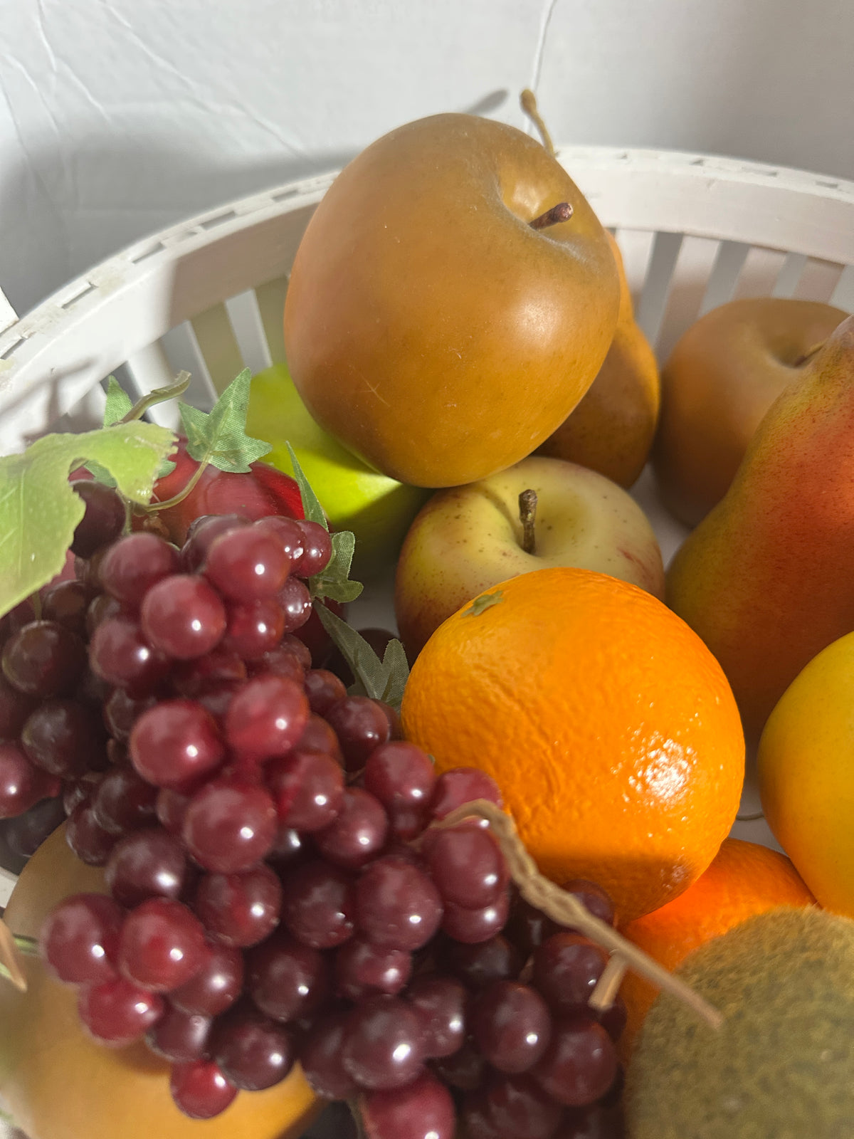 Vintage White Wood Slat Basket with Assorted Faux Fruit – 14"