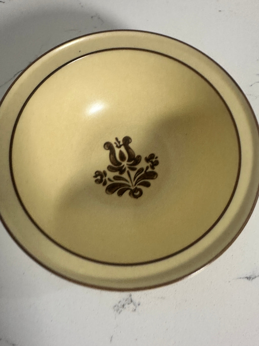 Pfaltzgraff Village Cups, Saucers & Bowl | 11-Piece Set