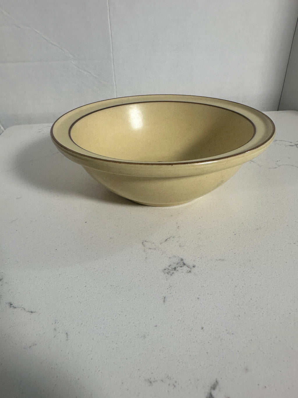 Pfaltzgraff Village Cups, Saucers & Bowl | 11-Piece Set