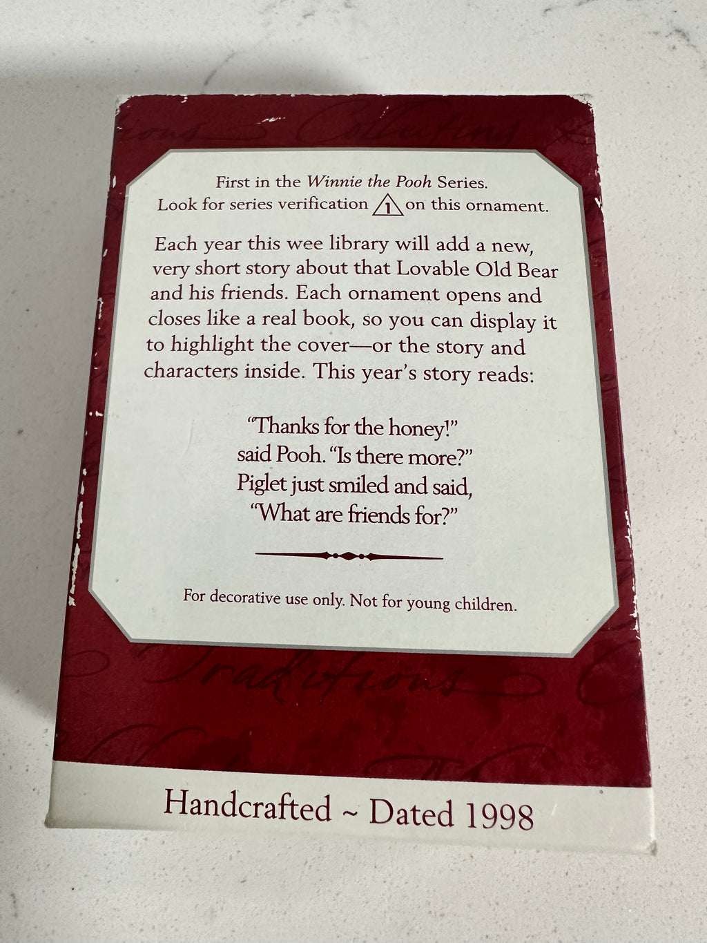 1998 Hallmark Keepsake Winnie the Pooh “A Visit From Piglet” Ornament