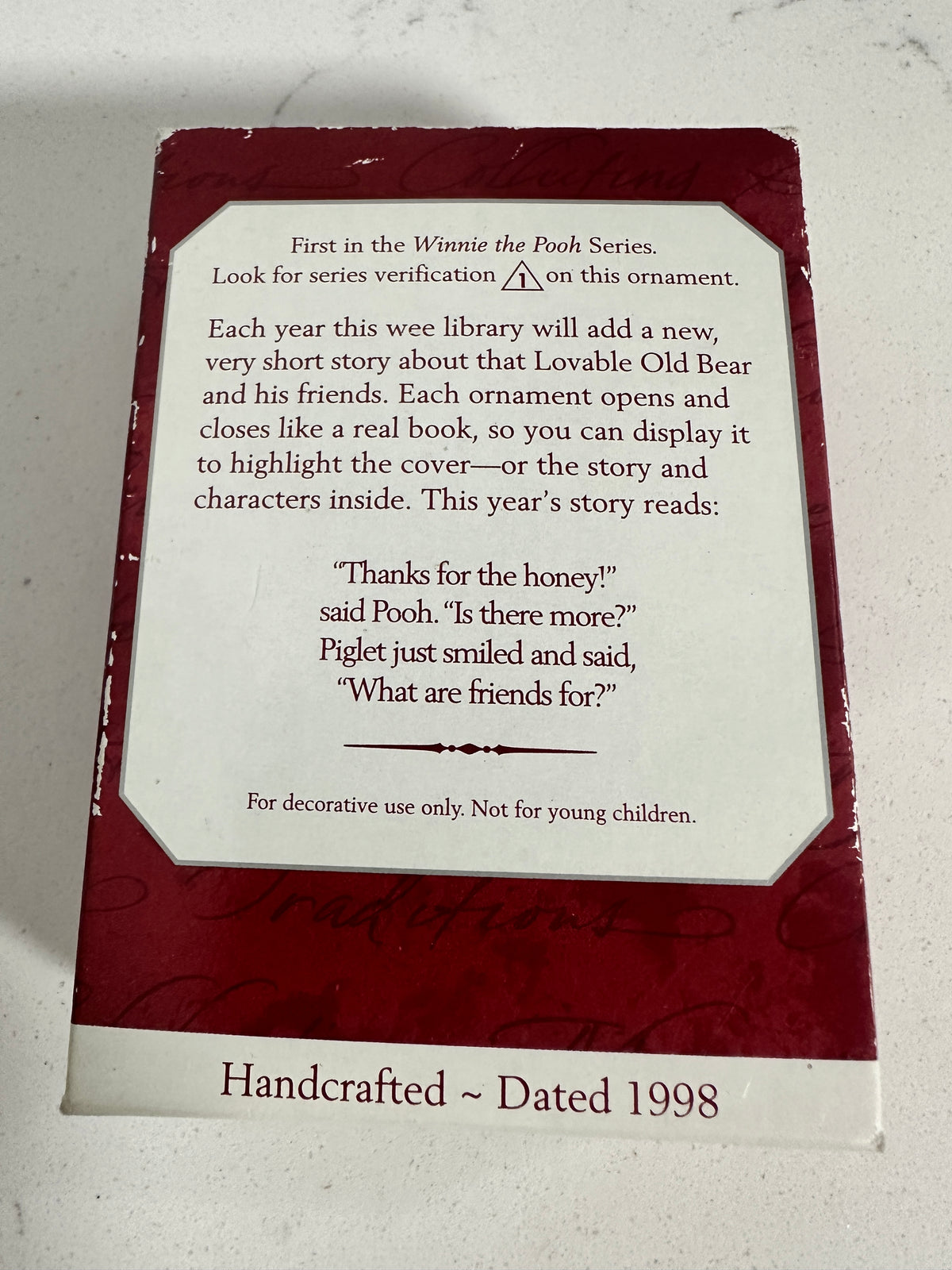 1998 Hallmark Keepsake Winnie the Pooh “A Visit From Piglet” Ornament