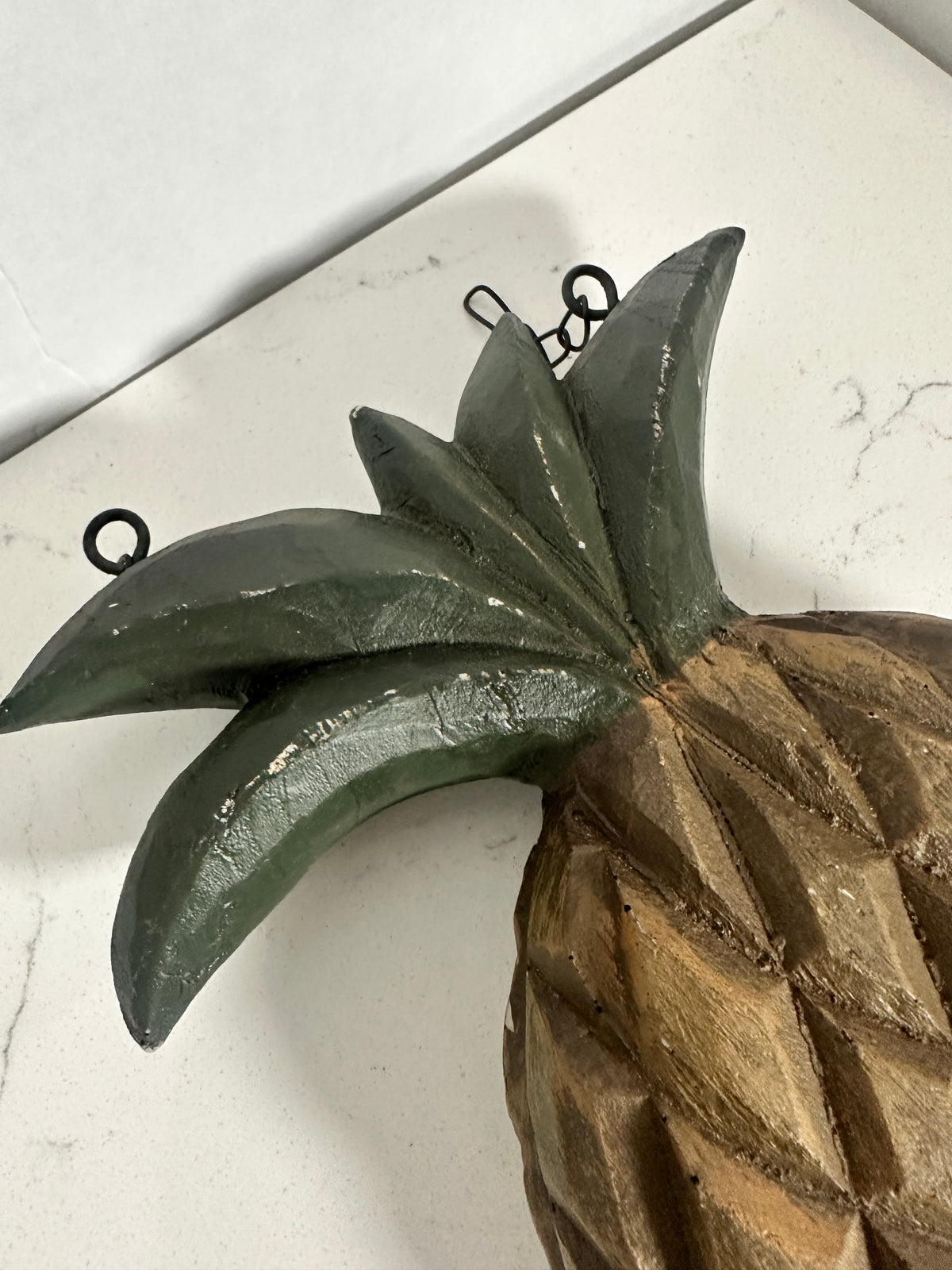 Pineapple Wall Hanging | 11-Inch Textured Tropical Decor