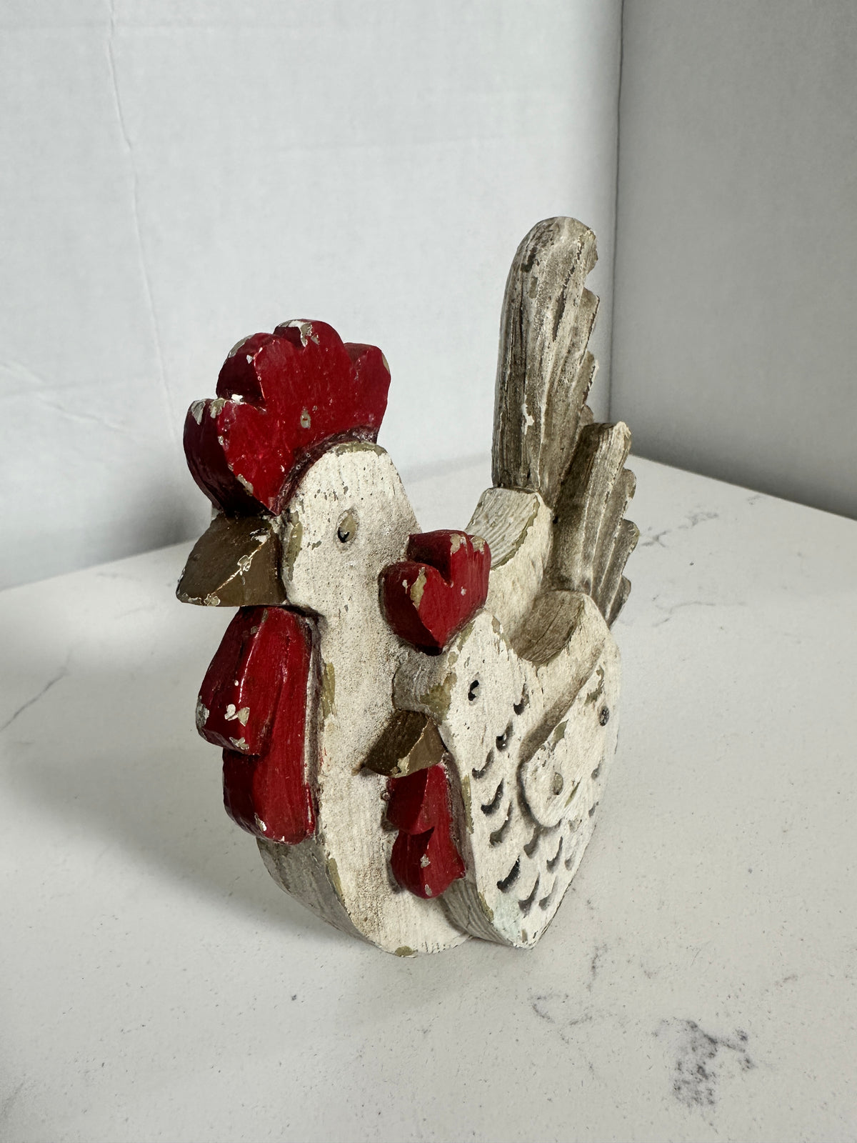 Rustic Rooster and Hen Figurine | Distressed Farmhouse Decor