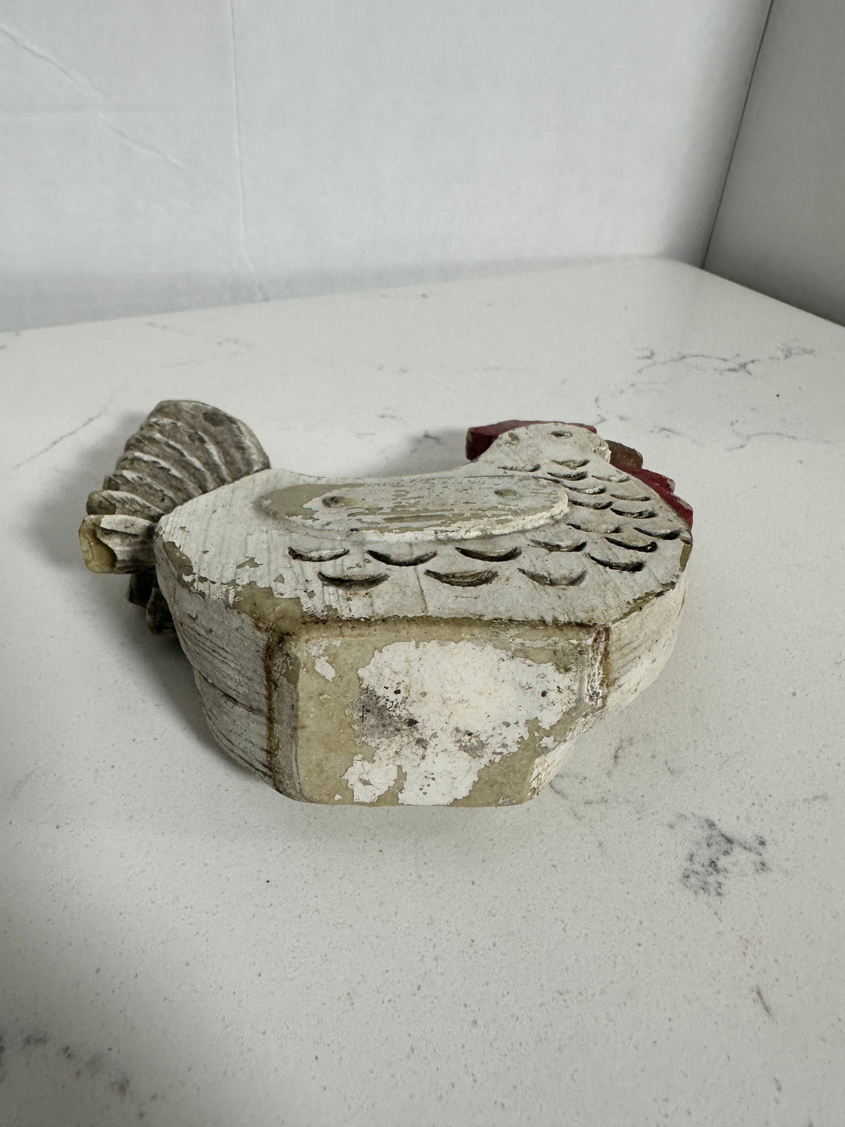 Rustic Rooster and Hen Figurine | Distressed Farmhouse Decor