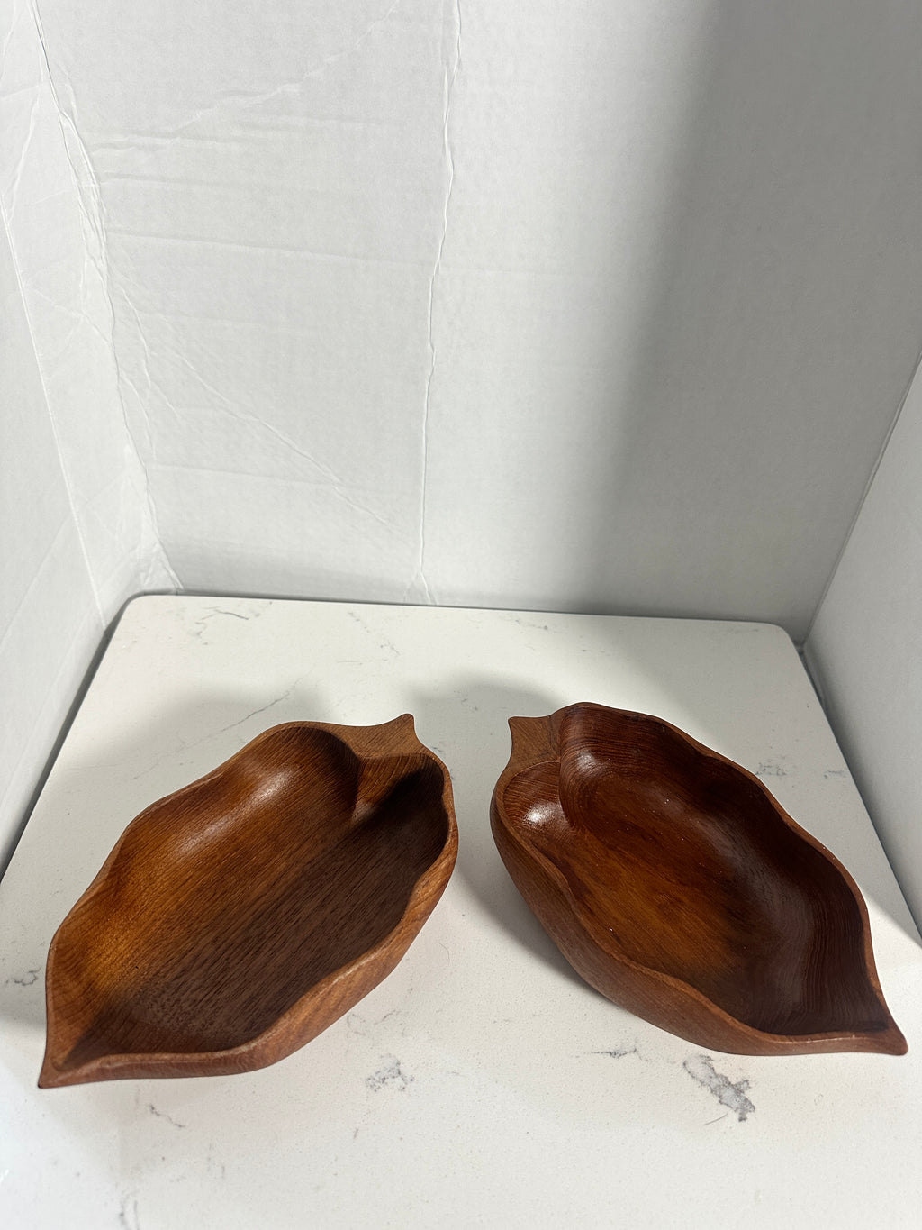 Vintage Hand-Carved Wooden Leaf Bowls – Set of 2 – Mid Century Organic Serving Dishes