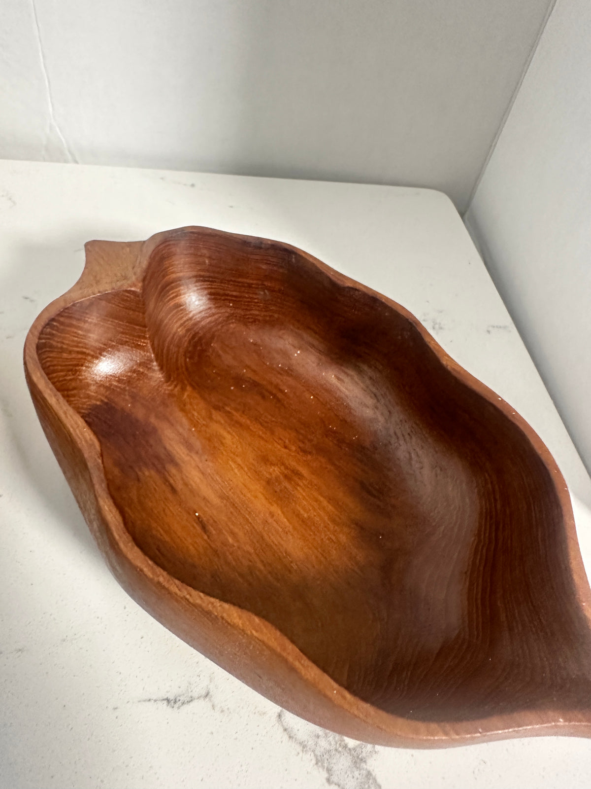 Vintage Hand-Carved Wooden Leaf Bowls – Set of 2 – Mid Century Organic Serving Dishes