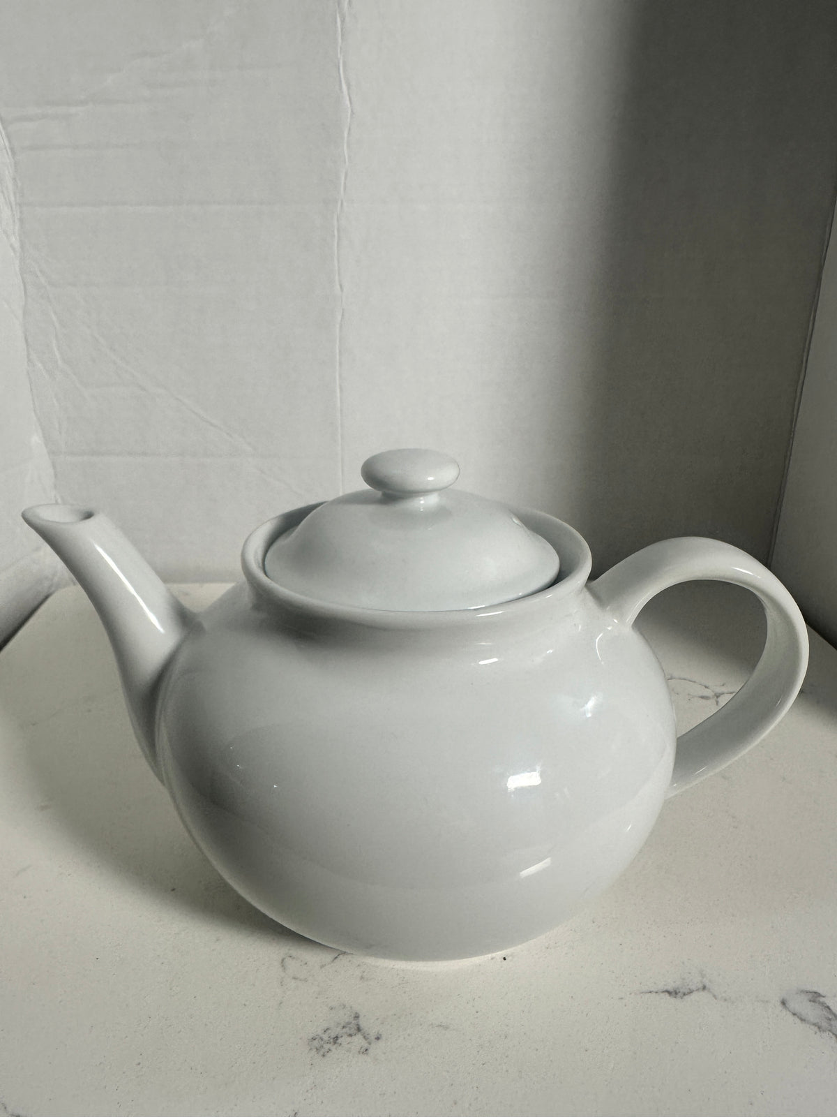 Pottery Barn White Ceramic Teapot with Lid 9 Inch Classic Minimalist Tea Pot