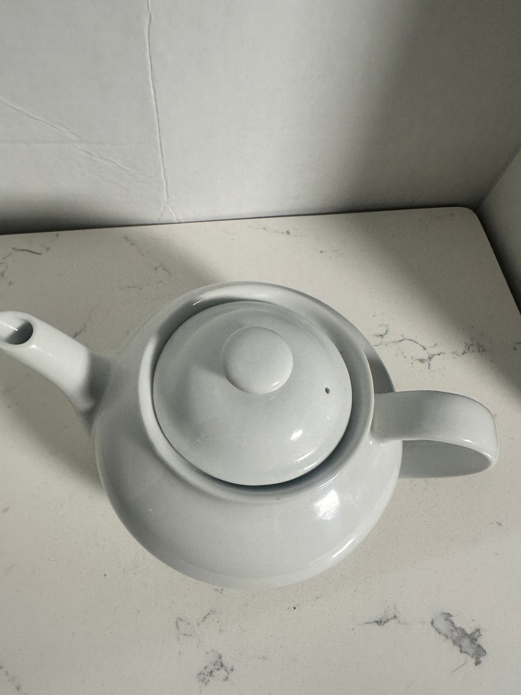 Pottery Barn White Ceramic Teapot with Lid 9 Inch Classic Minimalist Tea Pot