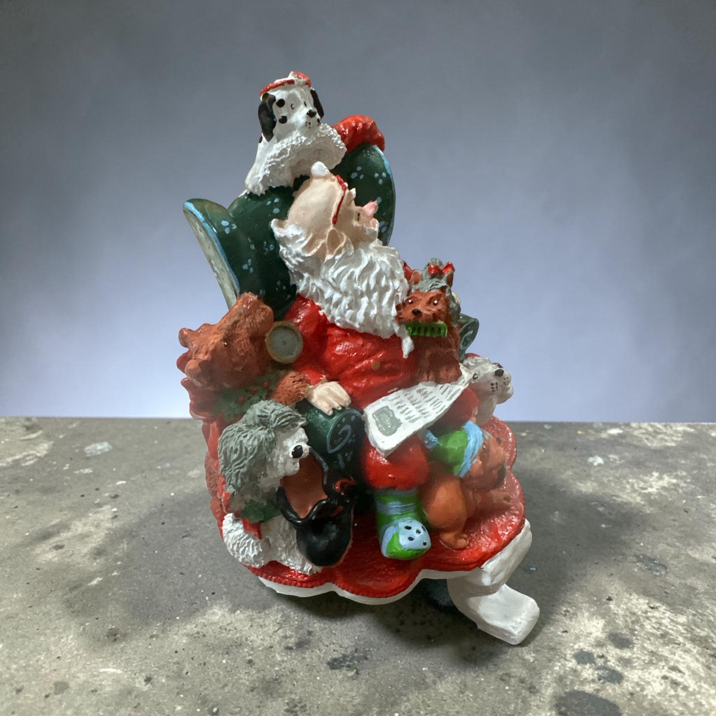 Vintage Santa with Dogs Christmas Figurine | Santa in Chair with Pets | Dog Lover Holiday Decor | Detailed Resin Christmas Collectible