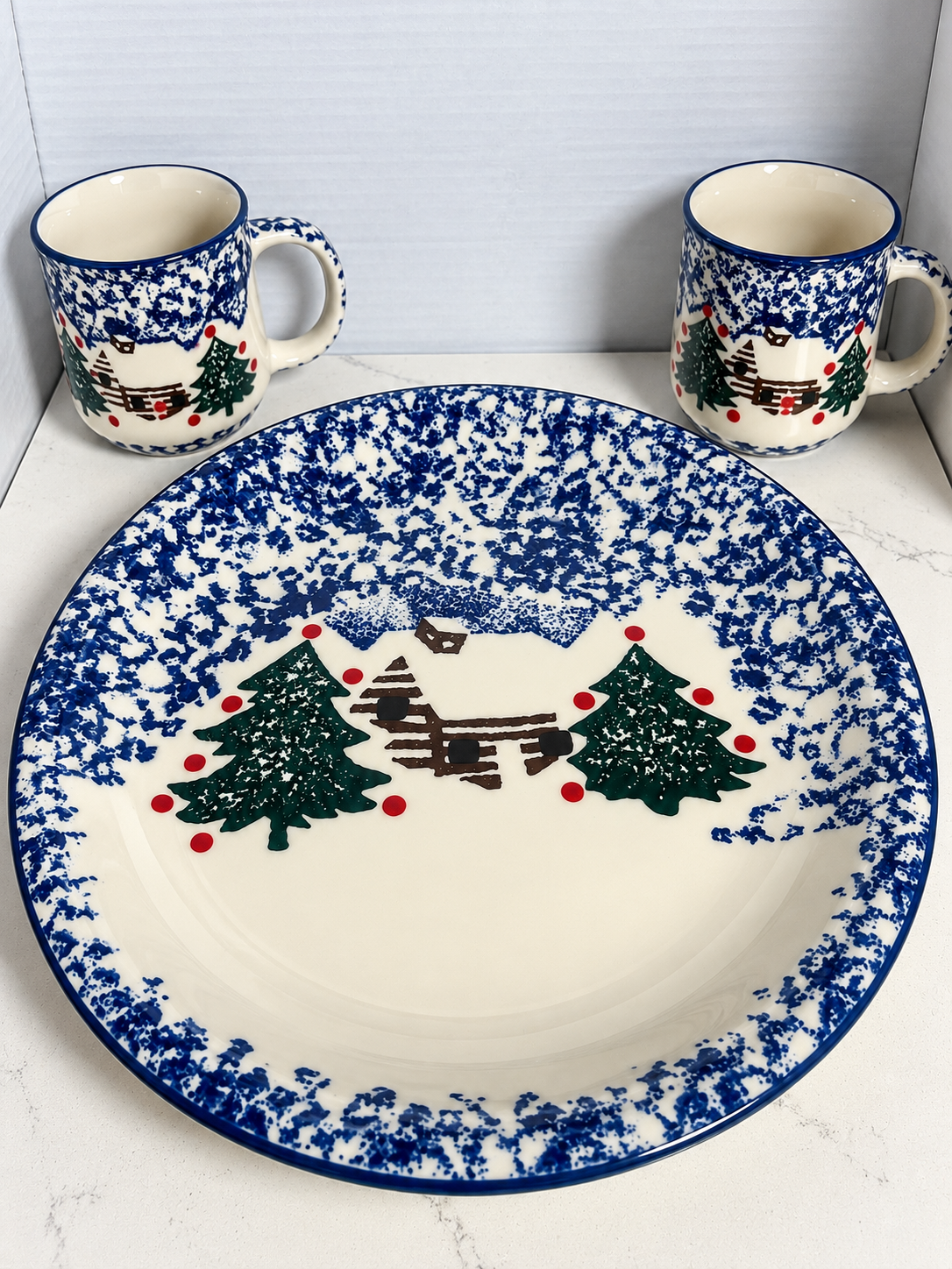 Vintage Tienshan Folk Craft Cabin Snow Dinner Plates & Mugs – Set of 4 – 8 Pieces – Christmas Spongeware